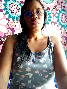 Snapshot of Yandris_1212 chatting on 5, 3, 2026 Yandris 1212 online show from 5, 3, 2026