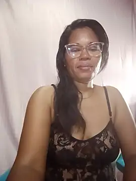 Snapshot of Yandris_1212 chatting on 15, 7, 2026 Yandris 1212 online show from 15, 7, 2026