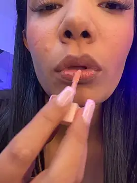 Auri   online show from 13, 5, 2026