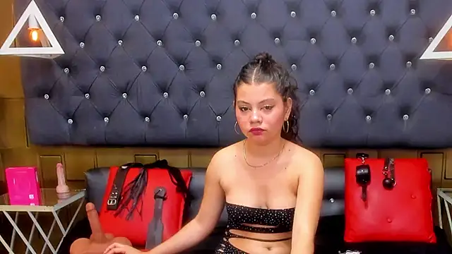 SofiaArsila online show from 8, 5, 2026