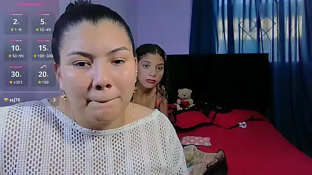Snapshot of Helena-Paola chatting on 9, 3, 2026 Helena-Paola online show from 9, 3, 2026