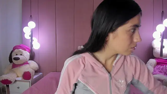 Anyelii hot online show from 23, 2, 2026