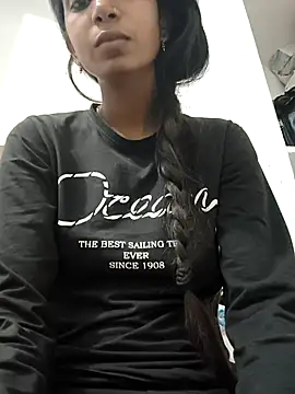 Snapshot of Cute-Natashaa chatting on 8, 3, 2026 Cute-Natashaa online show from 8, 3, 2026