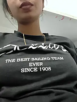 Snapshot of Cute-Natashaa chatting on 12, 4, 2026 Cute-Natashaa online show from 12, 4, 2026