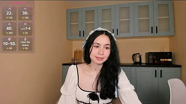 Snapshot of GiovannaAntonelli chatting on 19, 4, 2026 GiovannaAntonelli online show from 19, 4, 2026