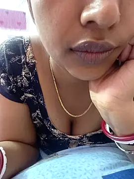 Snapshot of Hot-Tinaa chatting on 24, 3, 2026 Hot-Tinaa online show from 24, 3, 2026