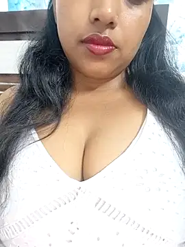 Snapshot of Hot-Tinaa chatting on 31, 3, 2026 Hot-Tinaa online show from 31, 3, 2026