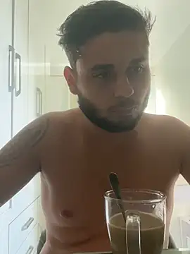 Snapshot of peuba12 chatting on 10, 3, 2026 peuba12 online show from 10, 3, 2026