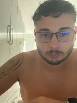 Snapshot of peuba12 chatting on 20, 3, 2026 peuba12 online show from 20, 3, 2026