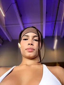 Snapshot of Amaliarand chatting on 24, 4, 2026 Amaliarand online show from 24, 4, 2026