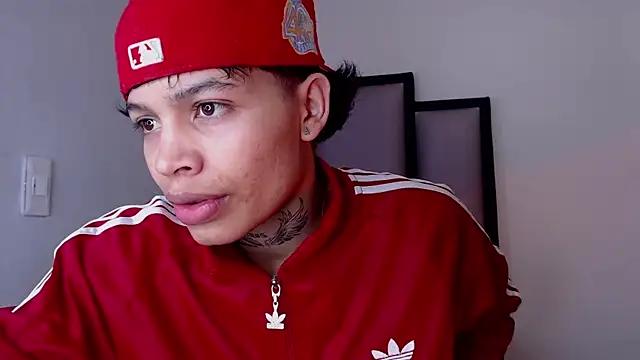 Dogan Renzo0 online show from 18, 2, 2026