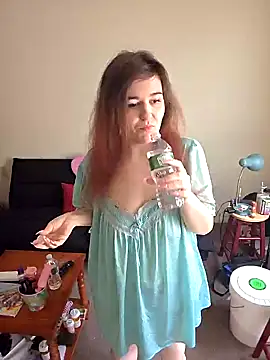 Ashlovescannabis online show from 6, 4, 2026