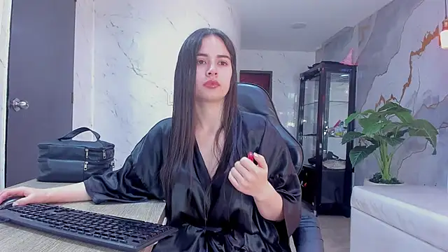 Qetsyah tf online show from 1, 4, 2026