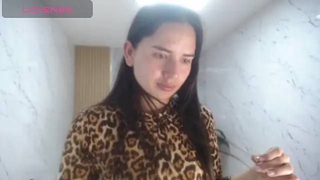 Snapshot of Qetsyah_tf chatting on 26, 5, 2026 Qetsyah tf online show from 26, 5, 2026