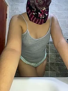 Snapshot of Rabab_Queen chatting on 22, 3, 2026 Rabab Queen online show from 22, 3, 2026