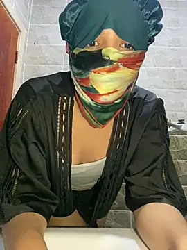 Snapshot of Rabab_Queen chatting on 9, 4, 2026 Rabab Queen online show from 9, 4, 2026