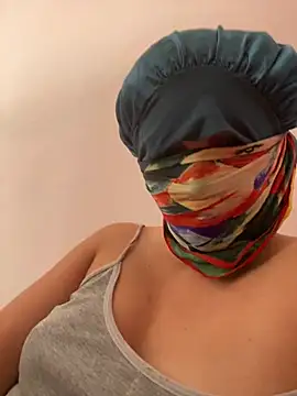 Snapshot of Rabab_Queen chatting on 9, 4, 2026 Rabab Queen online show from 9, 4, 2026