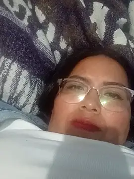 Snapshot of violeMurray chatting on 3, 4, 2026 violeMurray online show from 3, 4, 2026