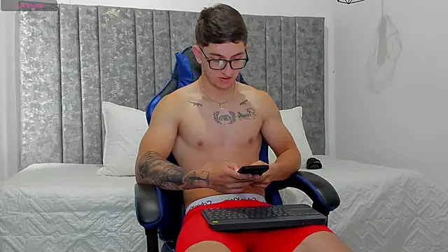 Calvin Hunter online show from 2, 4, 2026