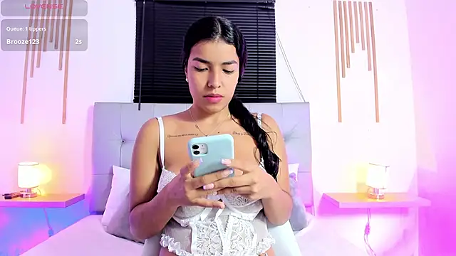  kimmygrey online show from 28, 2, 2026