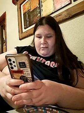 Snapshot of TUWACHA7777 chatting on 10, 4, 2026 TUWACHA7777 online show from 10, 4, 2026