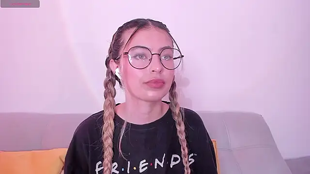 Snapshot of Fernanda_aaaa chatting on 2, 3, 2026 Fernanda aaaa online show from 2, 3, 2026