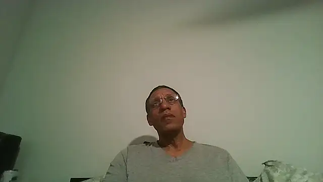 swimmer2496 online show from 18, 1, 2026