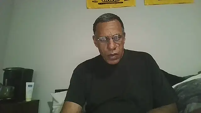 Snapshot of swimmer2496 chatting on 7, 4, 2026 swimmer2496 online show from 7, 4, 2026