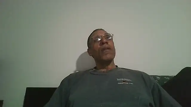 Snapshot of swimmer2496 chatting on 10, 4, 2026 swimmer2496 online show from 10, 4, 2026