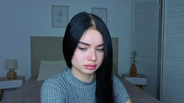 Snapshot of Silena_sky chatting on 9, 2, 2026 Silena sky online show from 9, 2, 2026