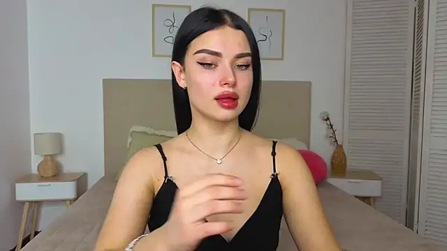 Snapshot of Silena_sky chatting on 14, 2, 2026 Silena sky online show from 14, 2, 2026