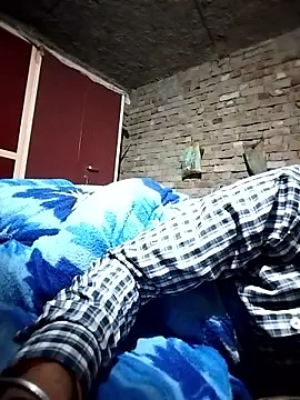 xx couple online show from 9, 2, 2026