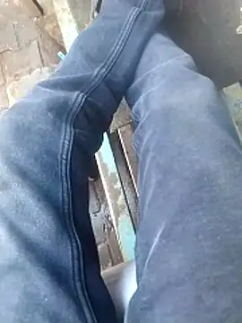 xx couple online show from 20, 2, 2026