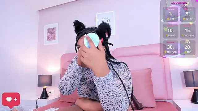 sexy curlylady online show from 11, 2, 2026