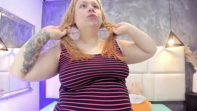 Snapshot of Martina_armos chatting on 7, 5, 2026 Martina armos online show from 7, 5, 2026