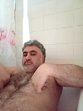 Snapshot of Bear_1985 chatting on 7, 3, 2026 Bear 1985 online show from 7, 3, 2026