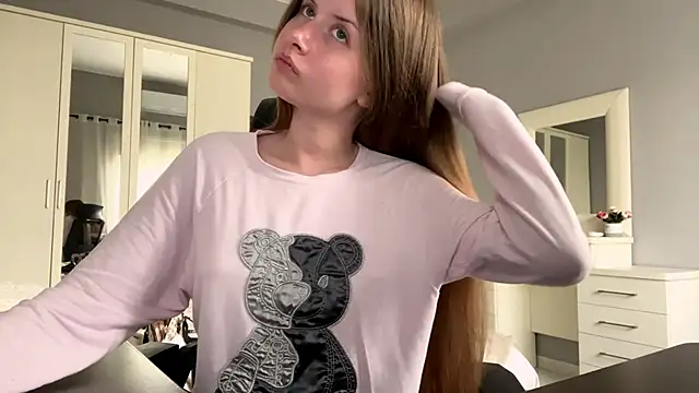 Snapshot of Iuckystar19 chatting on 2, 2, 2026 Iuckystar19 online show from 2, 2, 2026