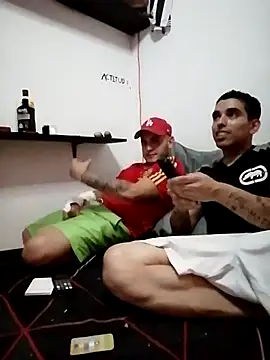 Snapshot of MRdxxx444 chatting on 4, 4, 2026 MRdxxx444 online show from 4, 4, 2026