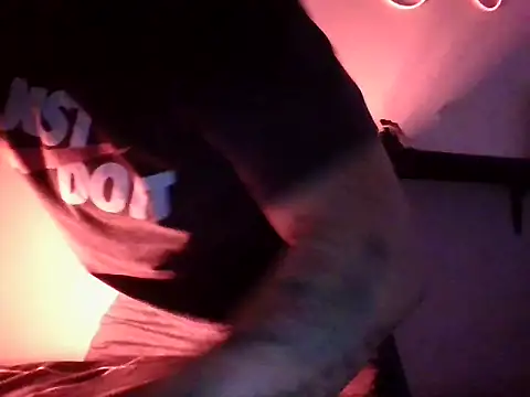 Snapshot of MRdxxx444 chatting on 10, 4, 2026 MRdxxx444 online show from 10, 4, 2026