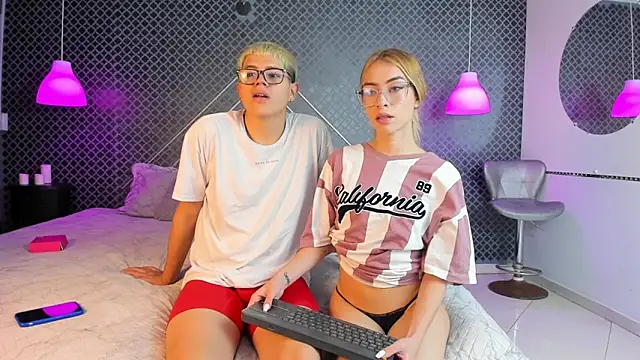 Evie demn online show from 1, 4, 2026