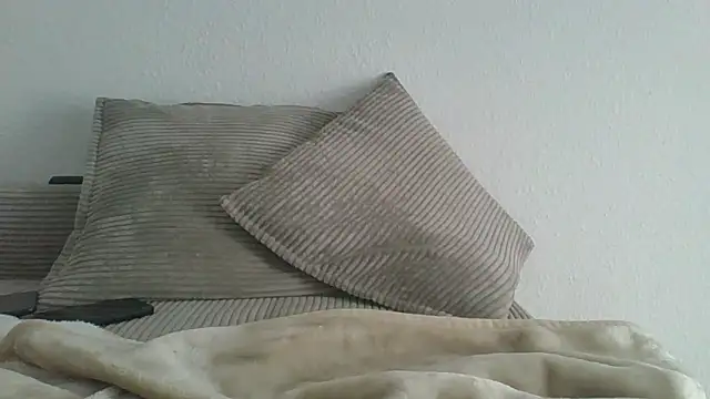 Snapshot of Noira_xxx chatting on 15, 4, 2026 Noira xxx online show from 15, 4, 2026