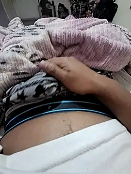 Snapshot of Charlyx-20 chatting on 12, 2, 2026 Charlyx-20 online show from 12, 2, 2026