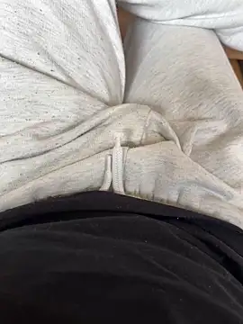 Snapshot of InkedGuy1 chatting on 25, 3, 2026 InkedGuy1 online show from 25, 3, 2026