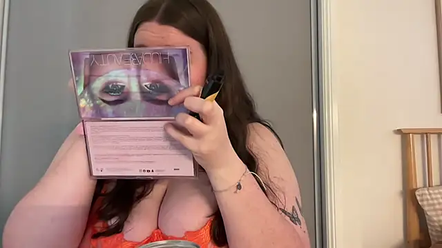 Snapshot of xopeachybaby chatting on 25, 3, 2026 xopeachybaby online show from 25, 3, 2026