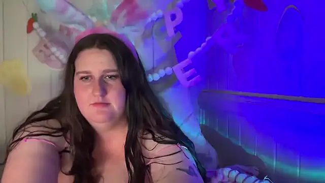 Snapshot of xopeachybaby chatting on 3, 4, 2026 xopeachybaby online show from 3, 4, 2026