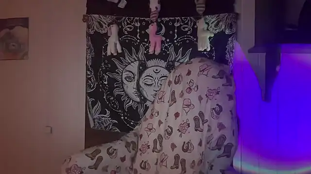 xopeachybaby online show from 18, 6, 2026