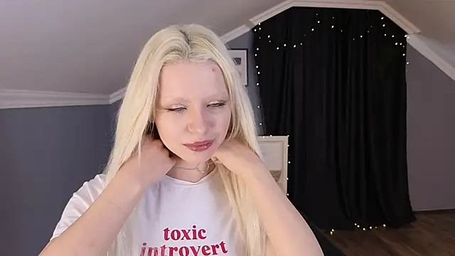 Naomi Demio online show from 21, 2, 2026