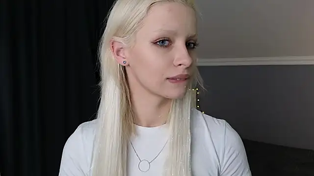 Snapshot of Naomi_Demio chatting on 14, 3, 2026 Naomi Demio online show from 14, 3, 2026