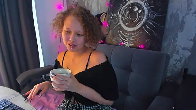 Snapshot of Senya_Sol chatting on 10, 3, 2026 Senya Sol online show from 10, 3, 2026