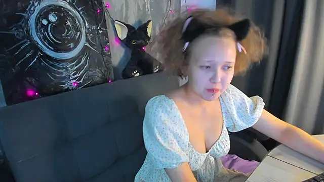 Snapshot of Senya_Sol chatting on 31, 3, 2026 Senya Sol online show from 31, 3, 2026